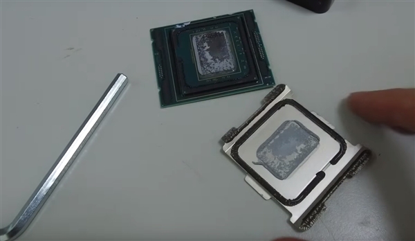 Intel Core i9 被曝导热部分回归硅脂散热