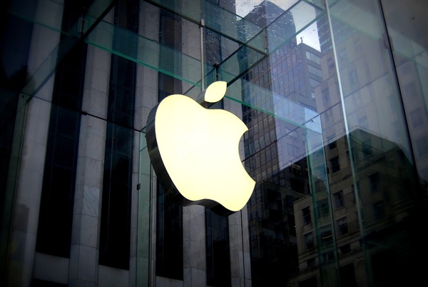 十年前乔布斯要颠覆这行业 苹果终于出手十年前乔布斯要颠覆这行业 苹果终于出手