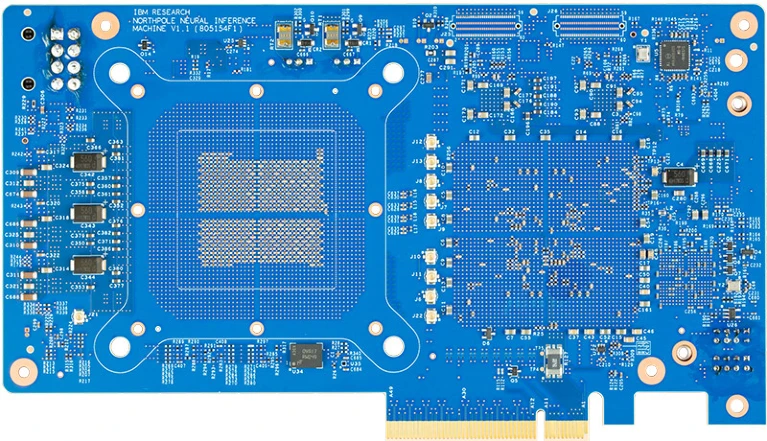 IBM 研究出一种突破冯·诺依曼瓶颈的芯片IBM 研究出一种突破冯·诺依曼瓶颈的芯片